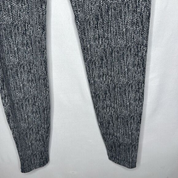 Athleta Delancey Skyline Textured Moto Leggings. Size Small. - Picture 4 of 12